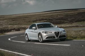 Alfa Romeo Giulia Sprint 2020 года  (UK)